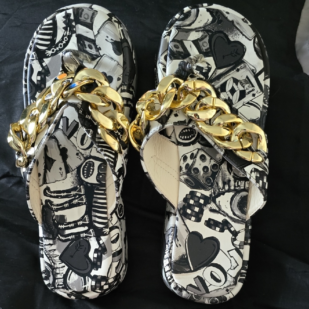 Graphic Slide Sandals with Gold Chain